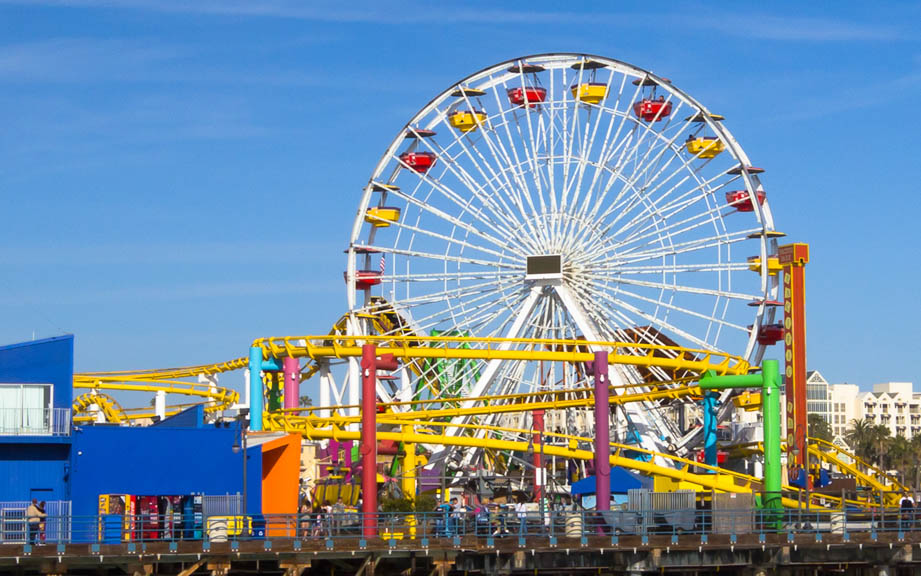 10 Can’t-Miss Amusement Parks from Around the World