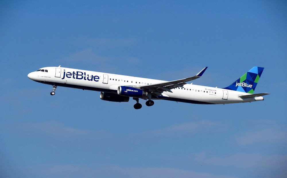 Explore over 16 destinations with JetBlue