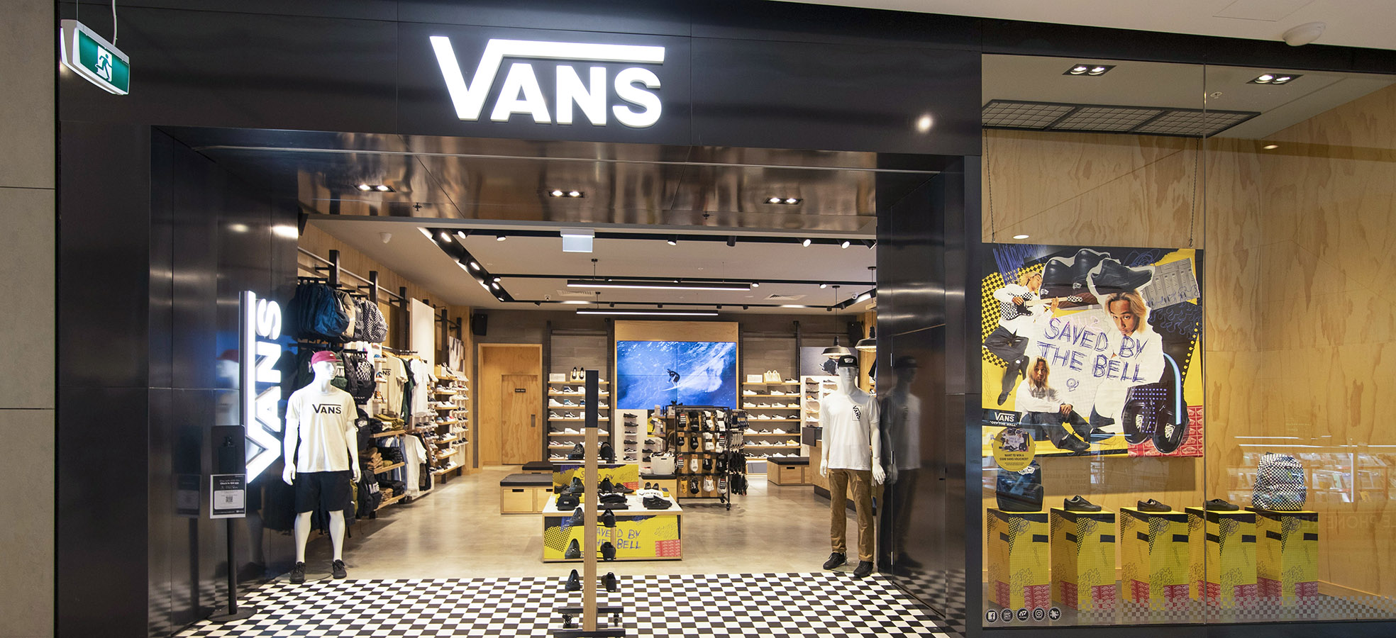 Vans® Official Site: Where Comfort Meets Fashion